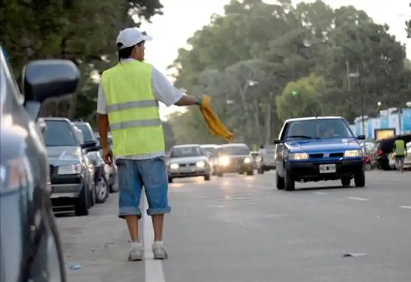 En el Concejo Deliberante siguen con el proyecto de LLA para prohibir de los trapitos