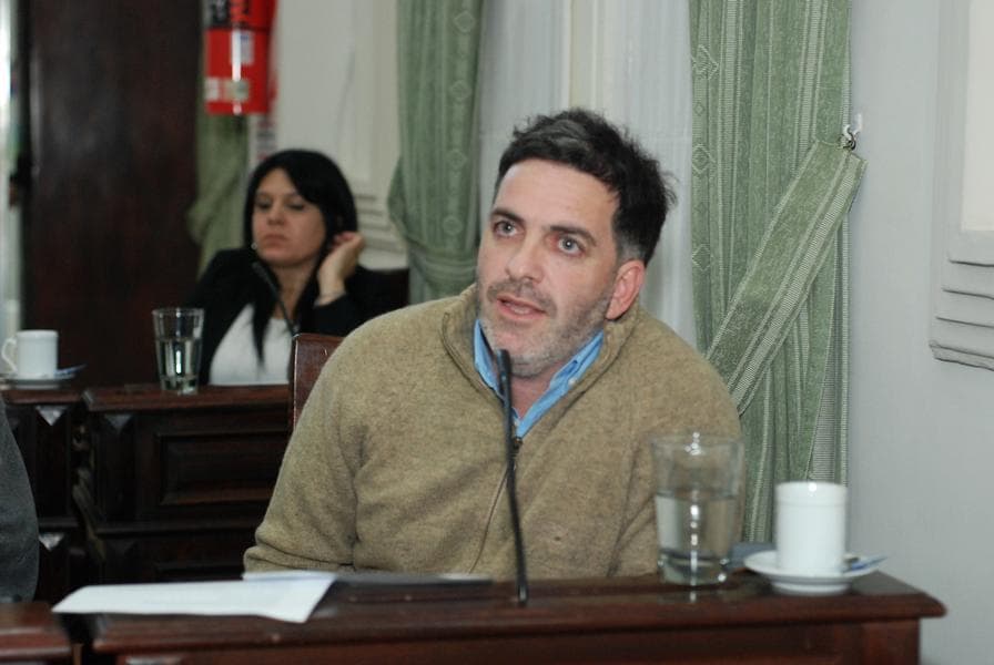 Impulsan la eliminación del estacionamiento medido