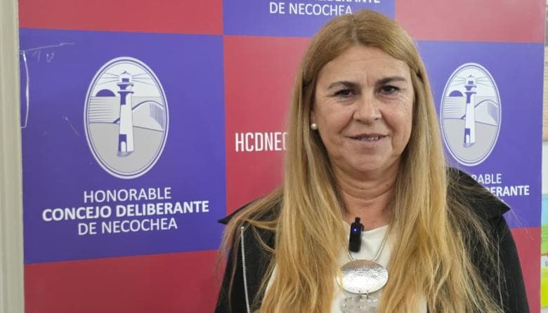 Almada cruzó a La Libertad Avanza por reclamar asistencia alimentaria mientras cuestiona el “asistencialismo”