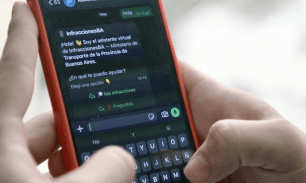 Multas de tránsito: Provincia lanzó un asistente por WhatsApp para consultar deudas y generar pagos