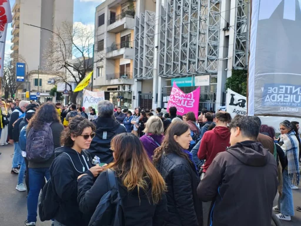 Docentes disidentes anunciaron “48 horas de lucha” en la provincia de Buenos Aires