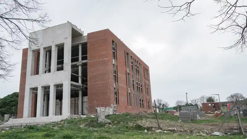 Retomaron la obra de la Casa de la Provincia en Necochea