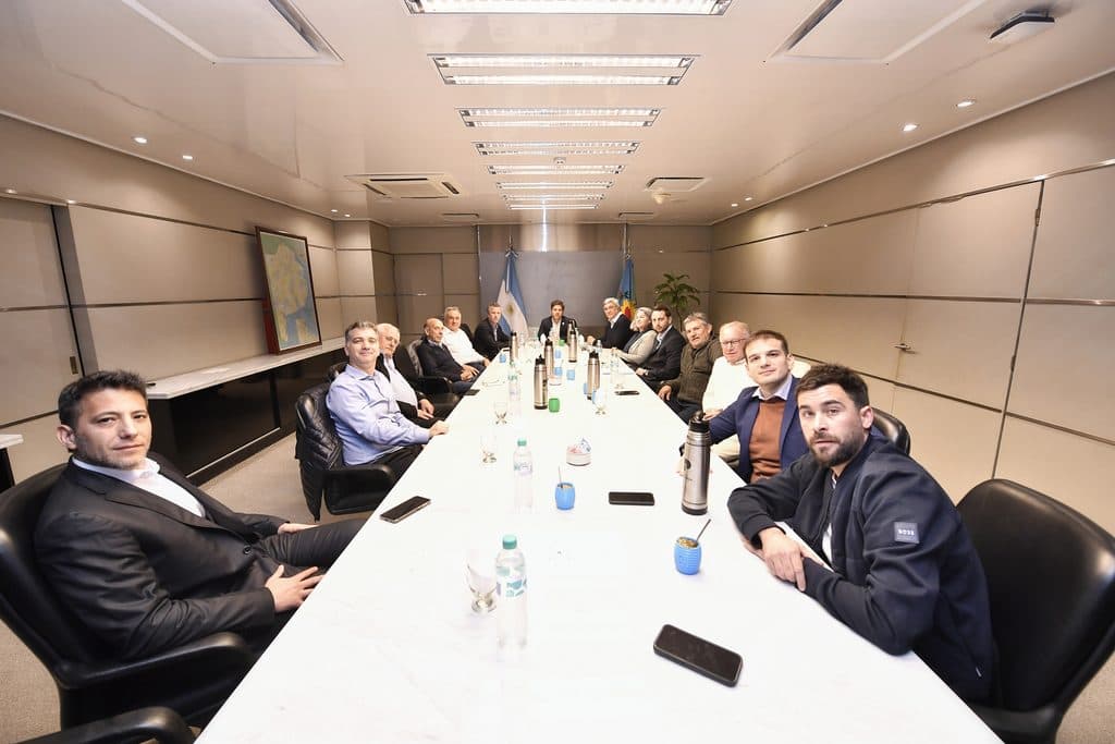 Kicillof y las pymes del biodiésel se oponen al proyecto que impulsa el sector agroexportador