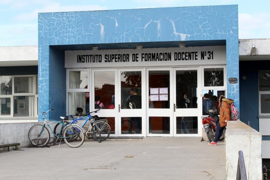 Instituto 31: convocan a una concentración por la continuidad de dos profesorados