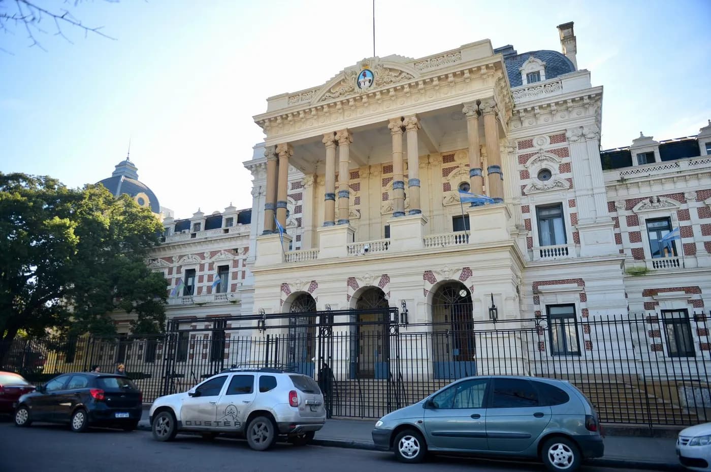 Provincia de Buenos Aires confirmó el cronograma de pagos para los trabajadores estatales