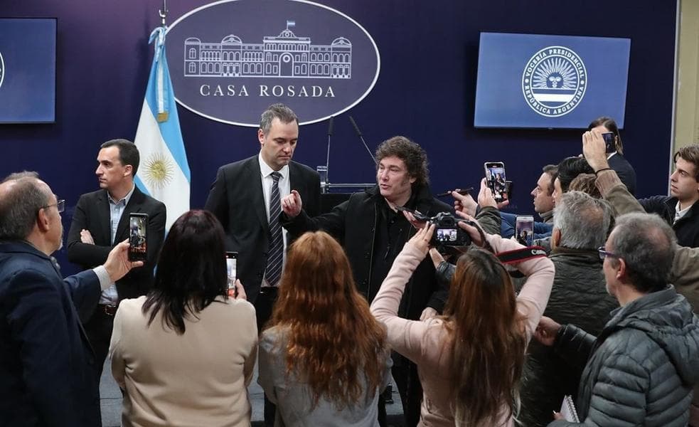 FOPEA rechaza la exclusión de periodistas en la Casa Rosada