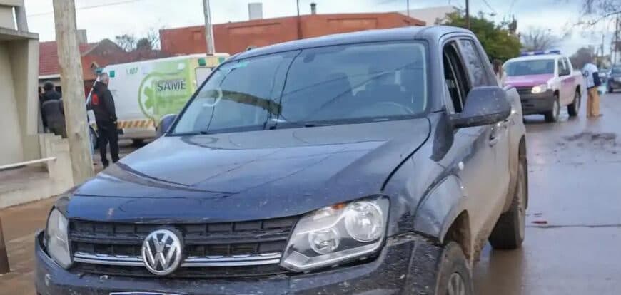 Choque entre una camioneta y un automóvil en el centro de Necochea deja un herido