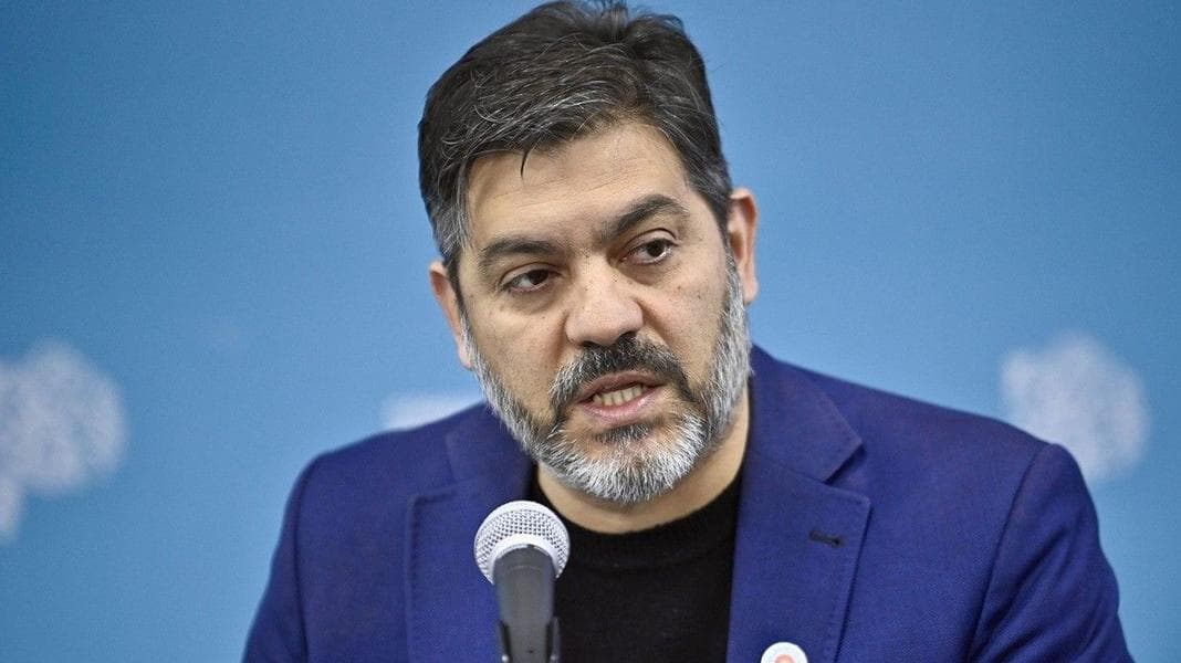 Carlos Bianco llamó a la unidad frente a la interna partidaria y la gestión nacional