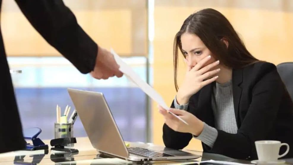 Casi 7 de cada 10 empresas registraron despidos en el primer semestre