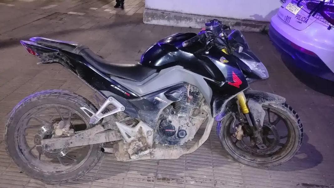 Un demorado mientras trasladaba una motocicleta robada en Necochea