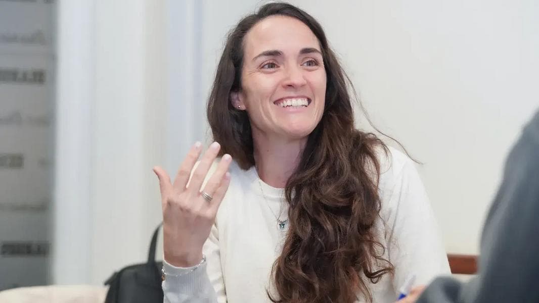 La escritora Paula Florez publicó su primer libro de relatos